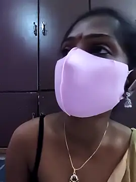 Snapshot of siritelugubutterfly chatting on 12, 11, 2025 siritelugubutterfly online show from 12, 11, 2025