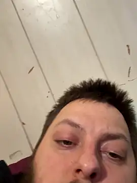 Snapshot of Peteyp98 chatting on 11, 11, 2025 Peteyp98 online show from 11, 11, 2025