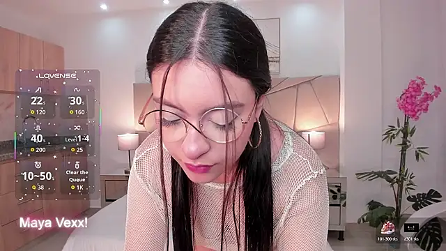 Maya vexx online show from 9, 11, 2025