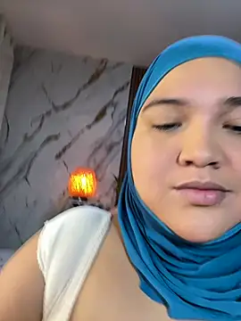 Snapshot of sweetmuslim01 chatting on 8, 7, 2026 sweetmuslim01 online show from 8, 7, 2026