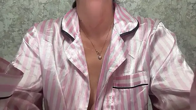 Angelinaa19 online show from 9, 4, 2026