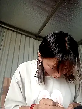 Snapshot of julybi chatting on 9, 11, 2025 julybi online show from 9, 11, 2025