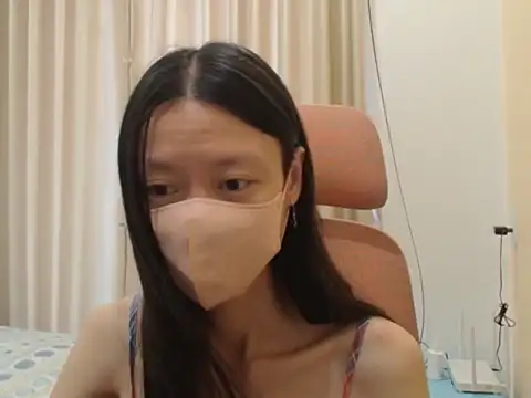 Lil-Cherries online show from 2, 4, 2026