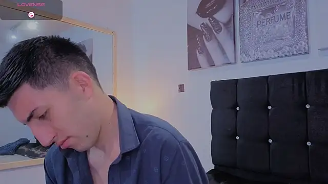 Un Sluttyy online show from 28, 2, 2026