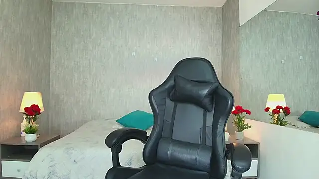 MeganDiamont FG online show from 14, 4, 2026