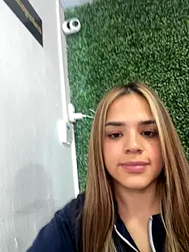 Sara  Secret online show from 27, 11, 2025