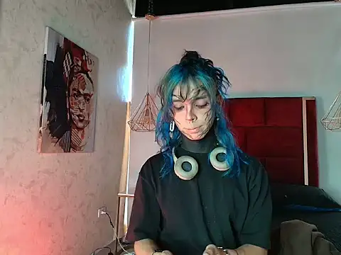 Snapshot of luxiel_ chatting on 24, 4, 2026 luxiel online show from 24, 4, 2026