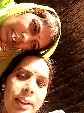 Snapshot of CUTE_V_SEXY chatting on 9, 11, 2025 CUTE V SEXY online show from 9, 11, 2025