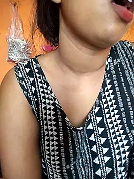 Snapshot of Sexy_Divya__ chatting on 25, 6, 2026 Sexy Divya online show from 25, 6, 2026