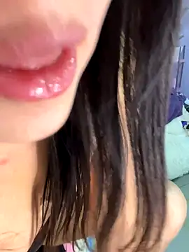 Snapshot of KK583 chatting on 17, 11, 2025 KK583 online show from 17, 11, 2025