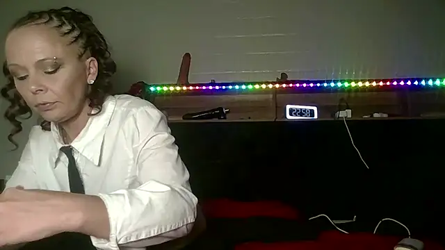 Snapshot of nikkibae33 chatting on 2, 7, 2026 nikkibae33 online show from 2, 7, 2026