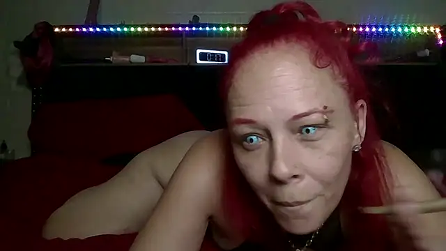 Snapshot of nikkibae33 chatting on 6, 7, 2026 nikkibae33 online show from 6, 7, 2026