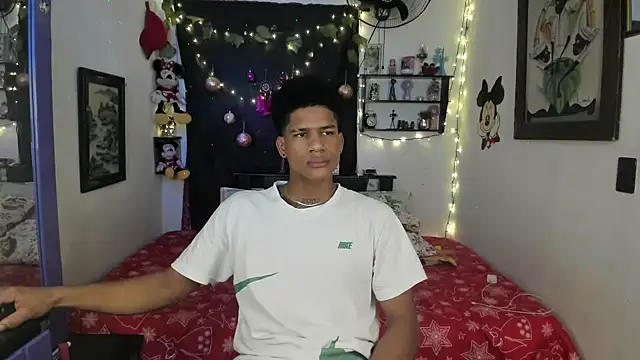 JUANBIGCOCK21CM online show from 18, 12, 2025