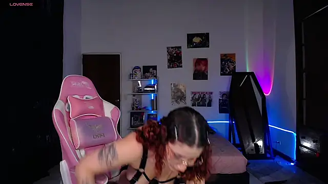 Snapshot of ratts- chatting on 11, 11, 2025 ratts- online show from 11, 11, 2025