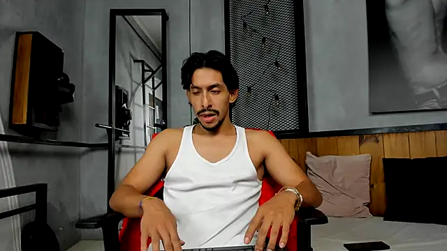 DylanRay 18 online show from 9, 11, 2025