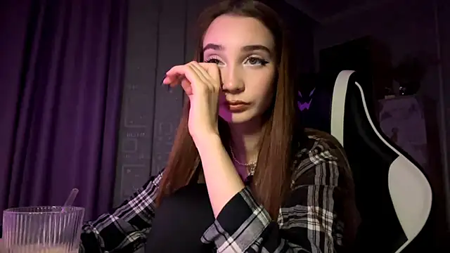 HollyPaw online show from 29, 11, 2025