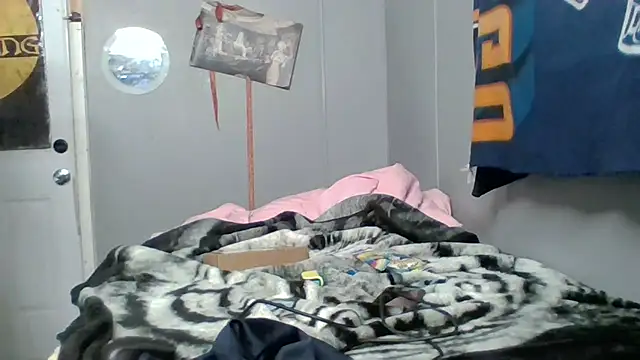 trickydickydaddy online show from 10, 3, 2026