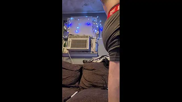 Snapshot of trickydickydaddy chatting on 25, 5, 2026 trickydickydaddy online show from 25, 5, 2026