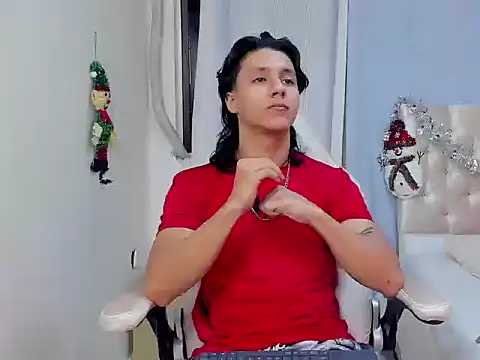 Snapshot of trevor_belmontt chatting on 21, 11, 2025 trevor belmontt online show from 21, 11, 2025