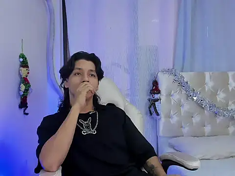 Snapshot of trevor_belmontt chatting on 26, 11, 2025 trevor belmontt online show from 26, 11, 2025