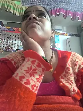 Snapshot of Hot_suini chatting on 18, 12, 2025 Hot suini online show from 18, 12, 2025