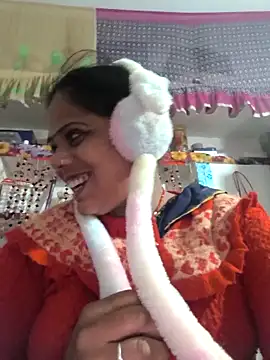 Snapshot of Hot_suini chatting on 6, 1, 2026 Hot suini online show from 6, 1, 2026