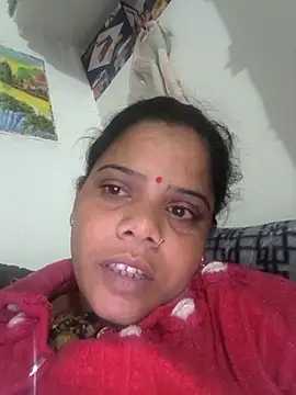 Snapshot of Hot_suini chatting on 2, 2, 2026 Hot suini online show from 2, 2, 2026