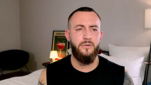 Snapshot of jiggernaut chatting on 8, 11, 2025 jiggernaut online show from 8, 11, 2025