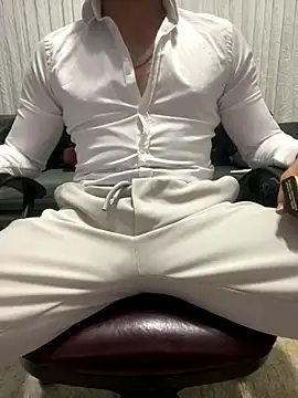 DARK0924 online show from 21, 11, 2025