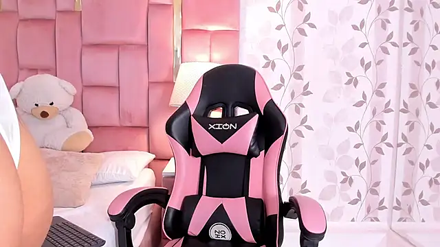 Snapshot of EllaEvanz chatting on 17, 1, 2026 EllaEvanz online show from 17, 1, 2026