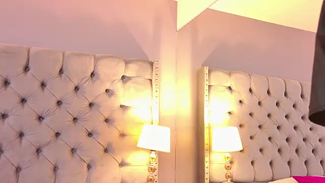 Snapshot of EllaEvanz chatting on 5, 2, 2026 EllaEvanz online show from 5, 2, 2026