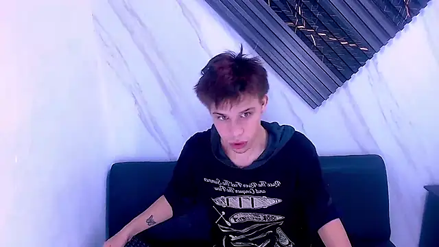 Liam York  online show from 5, 4, 2026