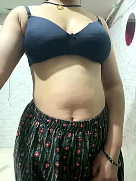 Red Queen 11 online show from 17, 11, 2025