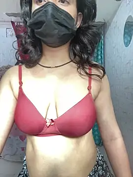 Snapshot of Red_Queen_11 chatting on 23, 3, 2026 Red Queen 11 online show from 23, 3, 2026