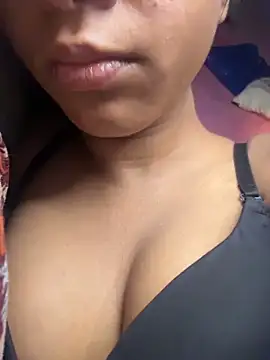 Snapshot of Your___Moonlight chatting on 16, 3, 2026 Your Moonlight online show from 16, 3, 2026