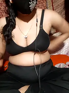 HotGirl23231 online show from 19, 4, 2026