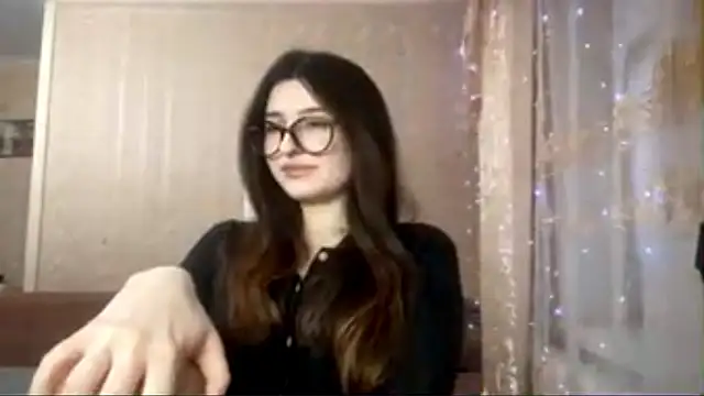 Snapshot of DonnieBooton chatting on 9, 3, 2026 DonnieBooton online show from 9, 3, 2026