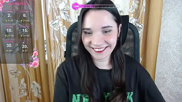 Snapshot of KateForYou chatting on 19, 11, 2025 KateForYou online show from 19, 11, 2025