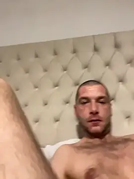 Kinkycouple142 online show from 7, 2, 2026