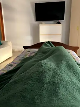 Snapshot of simeonehivd chatting on 8, 1, 2026 simeonehivd online show from 8, 1, 2026