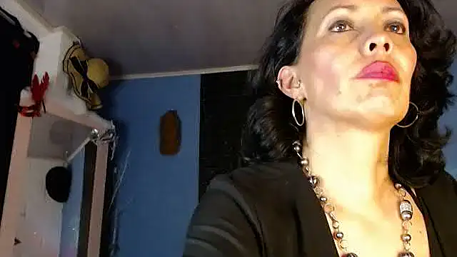 Snapshot of Jhanne_Cherry_ chatting on 30, 4, 2026 Jhanne Cherry online show from 30, 4, 2026