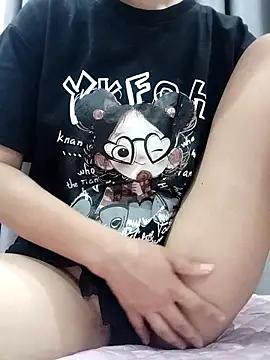 Snapshot of __Anna___ chatting on 11, 11, 2025 Anna online show from 11, 11, 2025