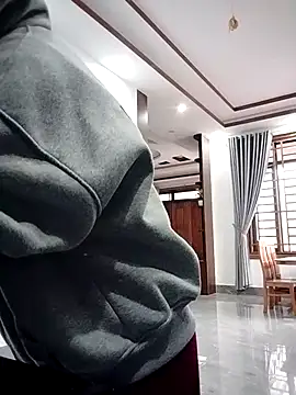   Anna    online show from 15, 12, 2025