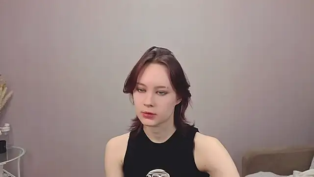 Annie Way online show from 26, 11, 2025