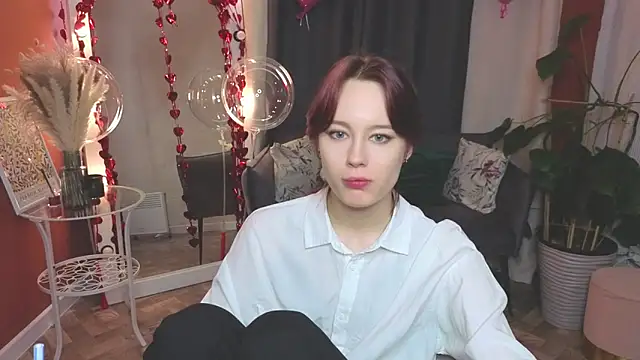 Annie Way online show from 12, 2, 2026