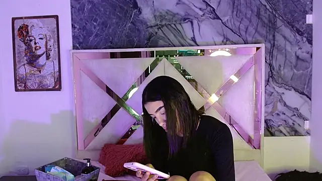 tael novacs online show from 16, 12, 2025