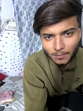 Snapshot of drakezone chatting on 3, 12, 2025 drakezone online show from 3, 12, 2025