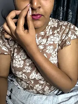 Snapshot of drakezone chatting on 17, 12, 2025 drakezone online show from 17, 12, 2025