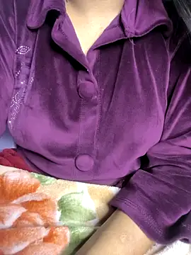 Snapshot of drakezone chatting on 5, 1, 2026 drakezone online show from 5, 1, 2026