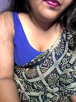 Snapshot of drakezone chatting on 4, 2, 2026 drakezone online show from 4, 2, 2026